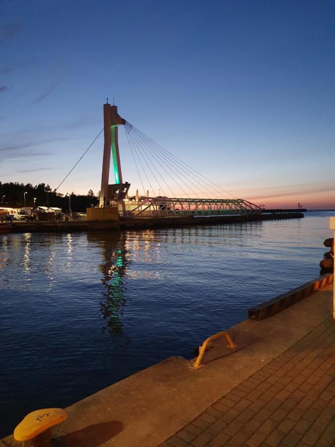 Apartament Wakacyjny Ines -Ustka-Na Wydmie,Samodzielne Zameldowanie,Garaz Do Dyspozycji Gosci Екстер'єр фото